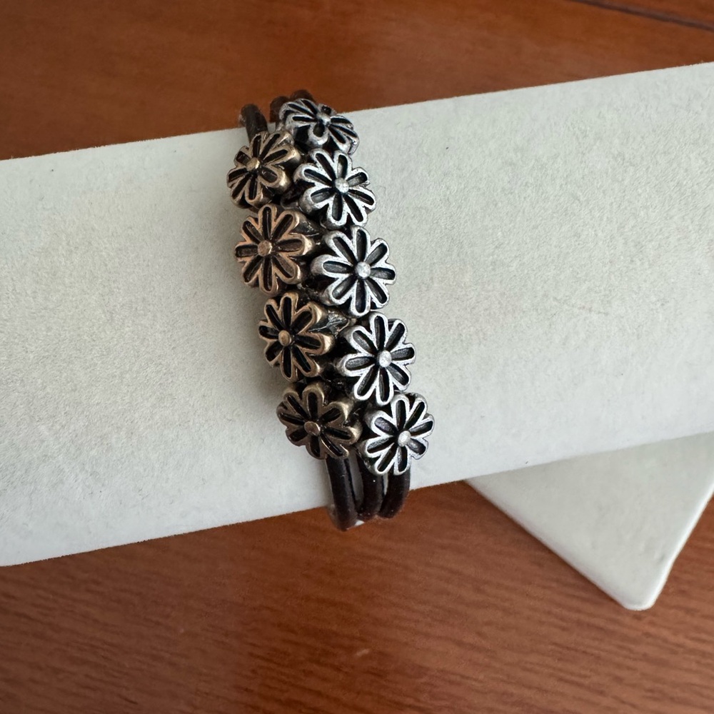 Lucky Floral Bracelet
